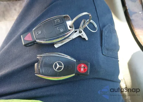 2008 Mercedes-Benz Clk 350 from USA, damaged, VIN WDBTK56F18T094804